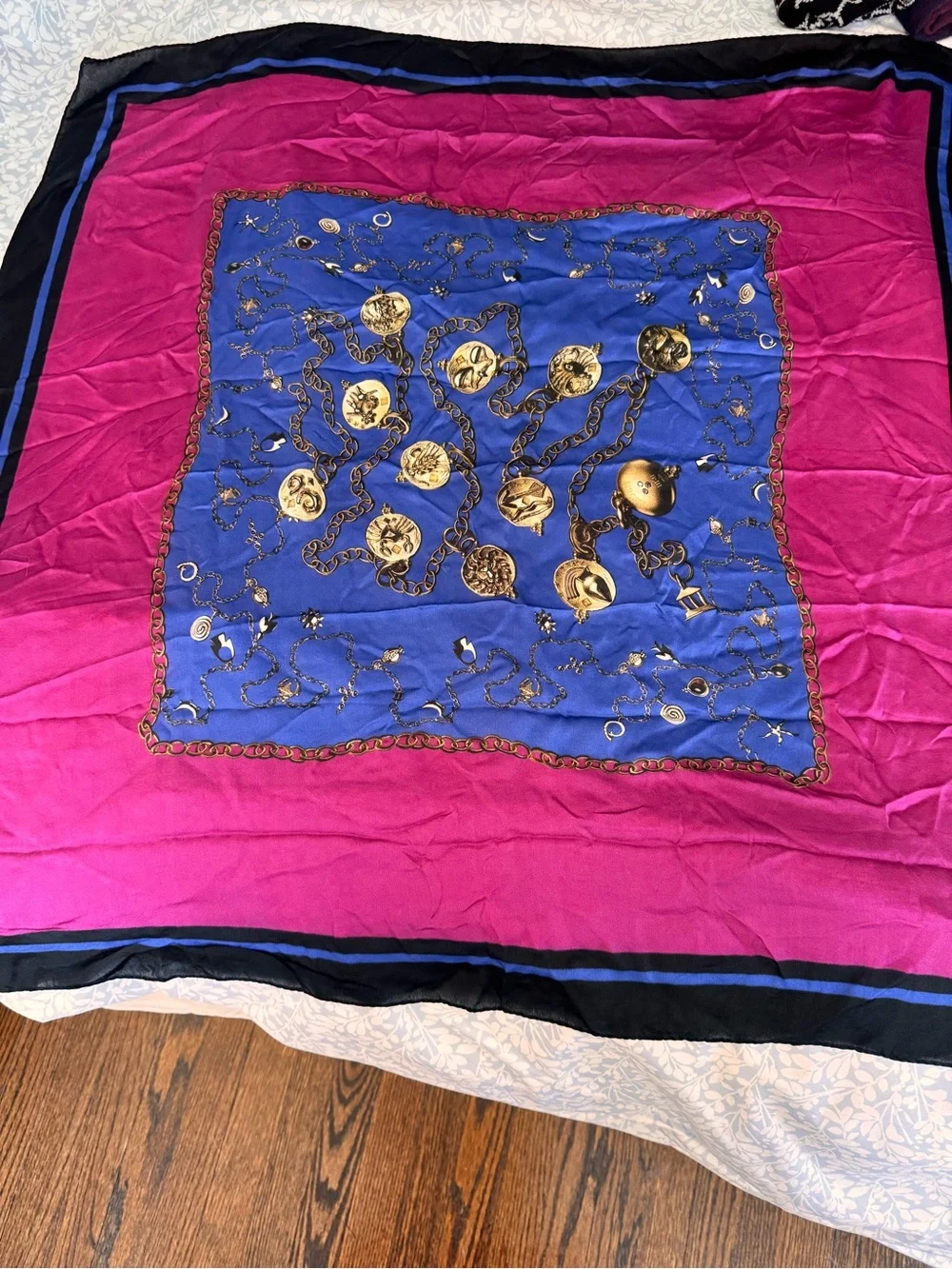 Seta Pure (pure silk) Scarf